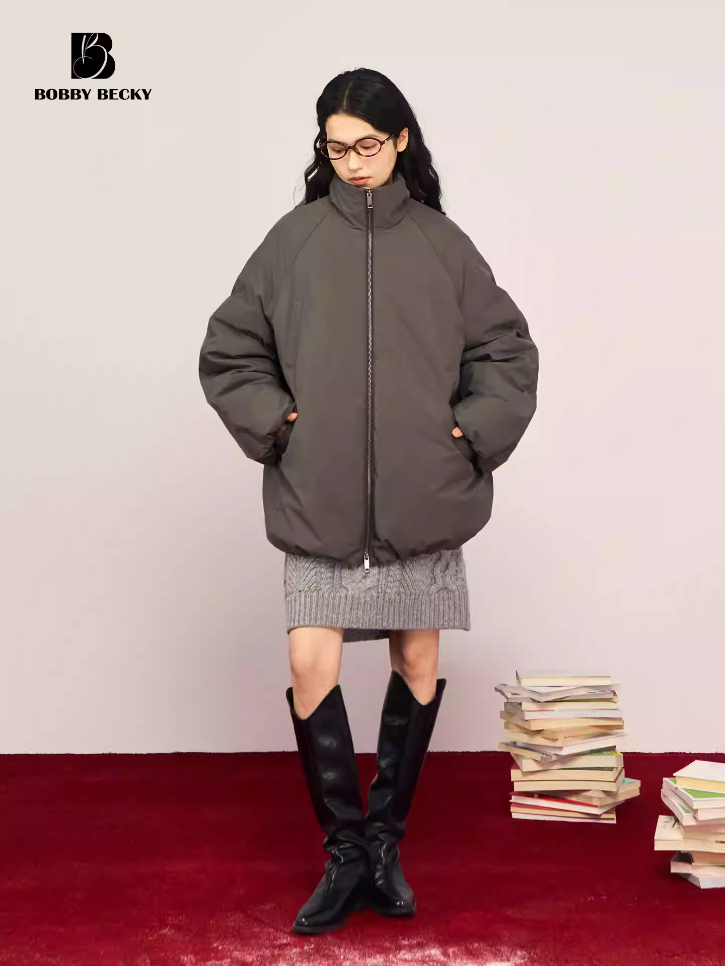 White down jacket with detachable fur collar, no odor, highly fluffy, detachable vintage cocoon shape